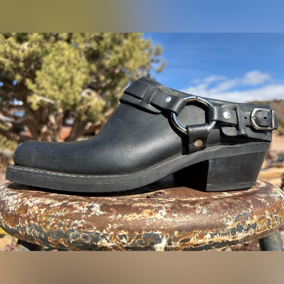 FRYE Harness Mules Black - Picture 2 of 16